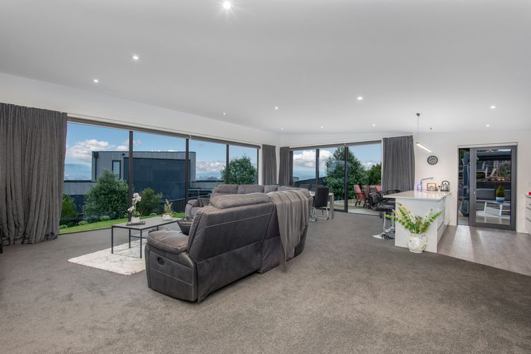 Photo of property in 8 Erica Crescent, Mosgiel, 9024