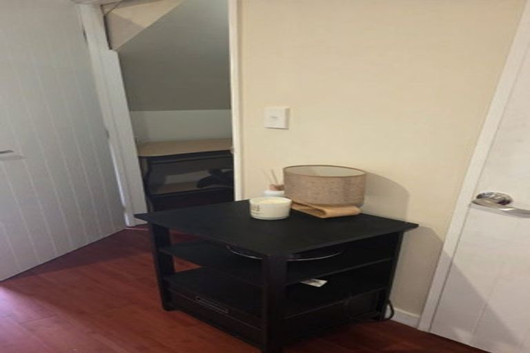 Photo of property in 822 Beach Road, Browns Bay, Auckland, 0630