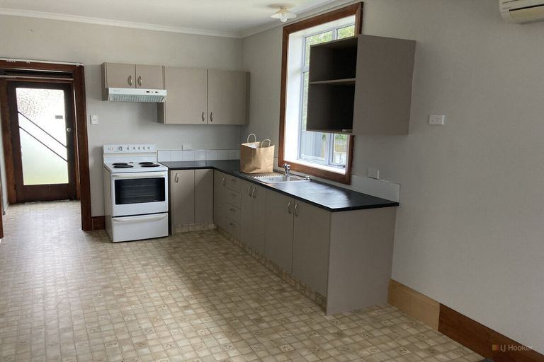 Photo of property in 32 Mill Road, Waimate, 7924