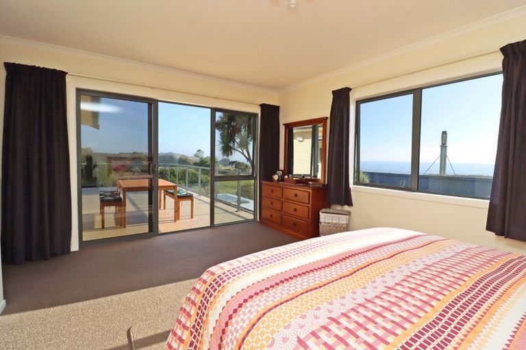 Photo of property in 11 Oakham Street, Hampden, 9410