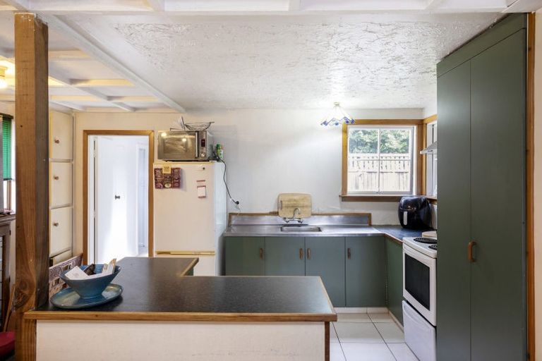 Photo of property in 31 Leyden Street, Phillipstown, Christchurch, 8011