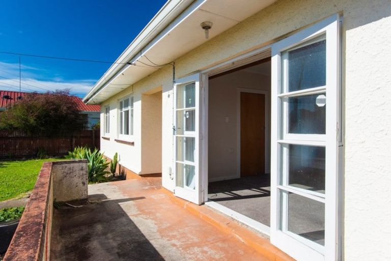 Photo of property in 14 Tolerton Avenue, Elgin, Gisborne, 4010