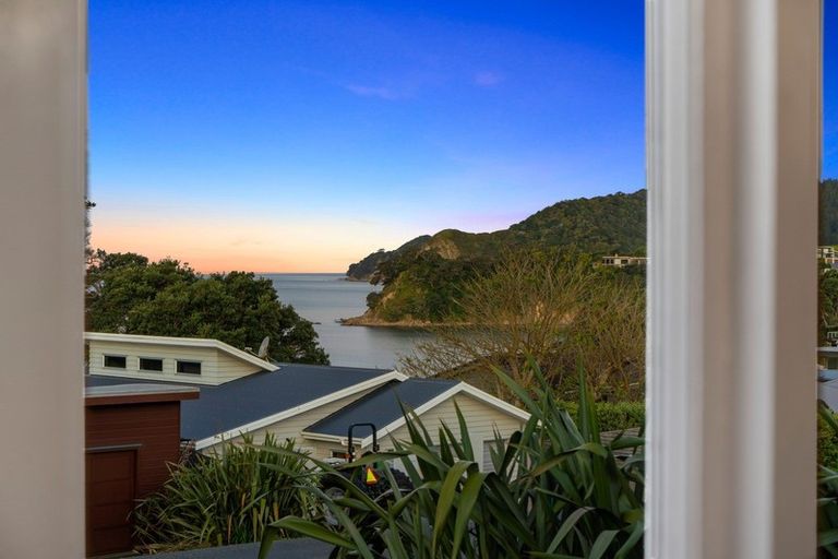 Photo of property in 52 Wairahi Road, Langs Beach, Waipu, 0582