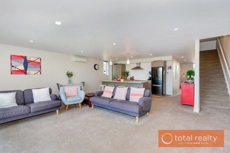 Photo of property in 5a Sienna Court, Aidanfield, Christchurch, 8025