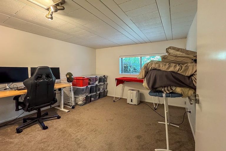 Photo of property in 3 Hebe Place, Birkenhead, Auckland, 0626