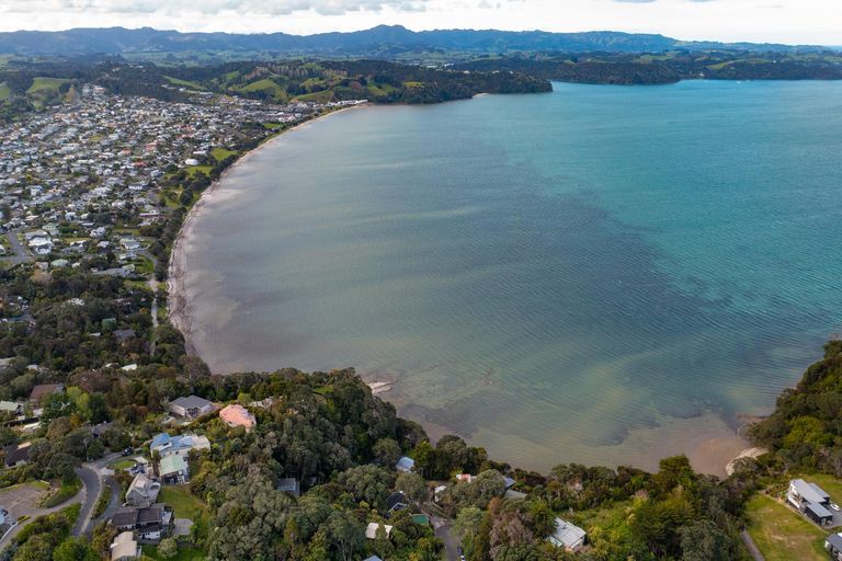 Photo of property in 38 Ferndale Drive, Snells Beach, 0920