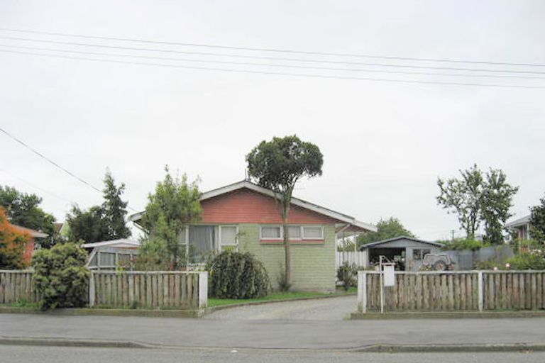 Photo of property in 102 Thomson Street, Tinwald, Ashburton, 7700