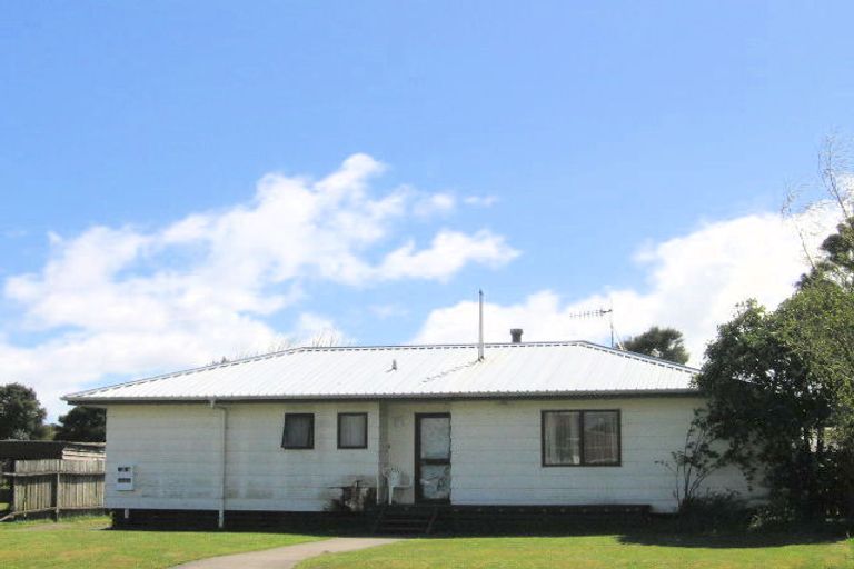 Photo of property in 19 Blake Road, Waitahanui, Taupo, 3378