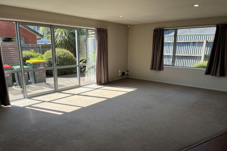 Photo of property in 9/190 Lincoln Road, Addington, Christchurch, 8024