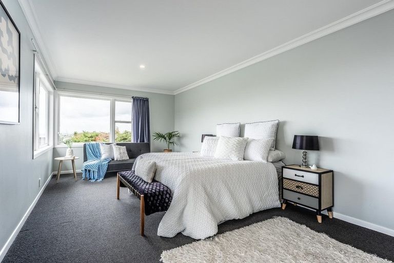 Photo of property in 61 Coronation Road, Hillcrest, Auckland, 0627