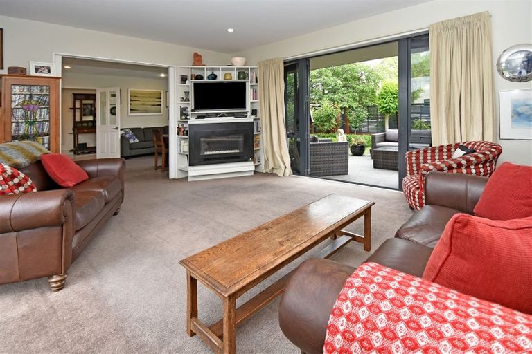 Photo of property in 11a Vangelis Lane, Mairehau, Christchurch, 8013