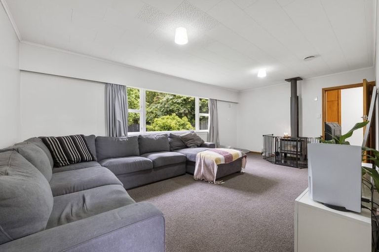 Photo of property in 8 Fyson Place, Hawera, 4610