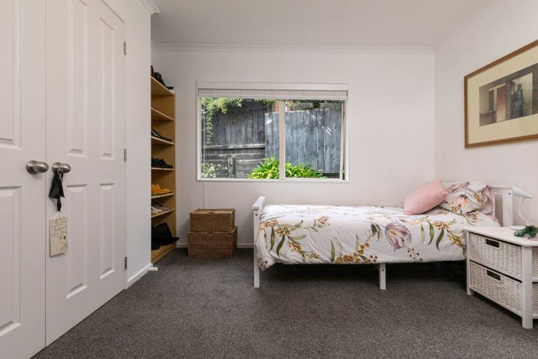 Photo of property in 39 Kate Sheppard Avenue, Torbay, Auckland, 0630