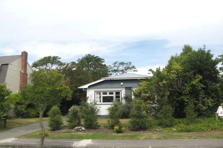 Photo of property in 156 Weston Road, St Albans, Christchurch, 8052
