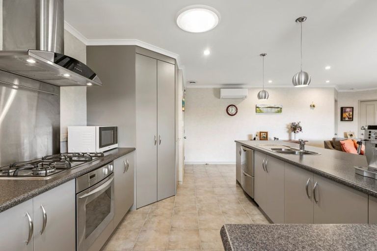 Photo of property in 200 Hollister Lane, Ohauiti, Tauranga, 3112