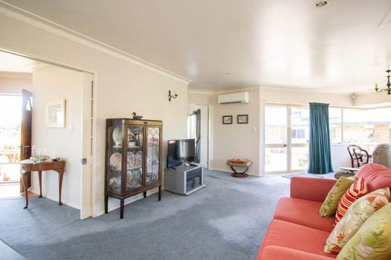 Photo of property in 30 Ohinemuri Place, Paeroa, 3600