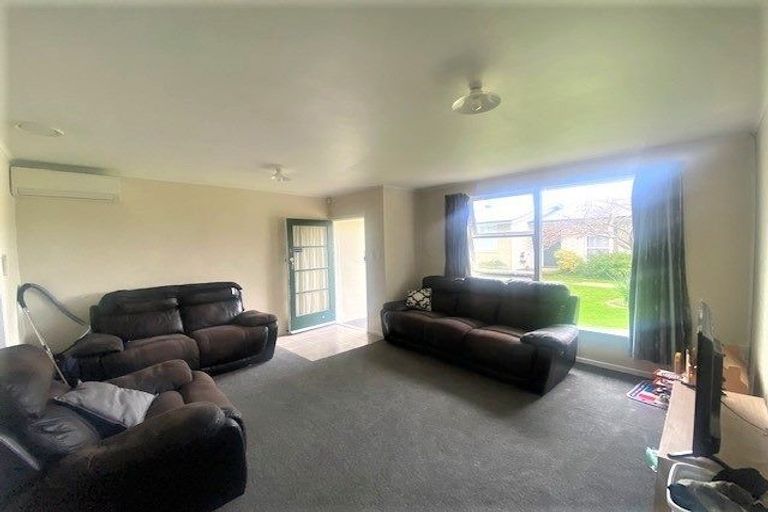 Photo of property in 1/17a Miro Street, Trentham, Upper Hutt, 5018