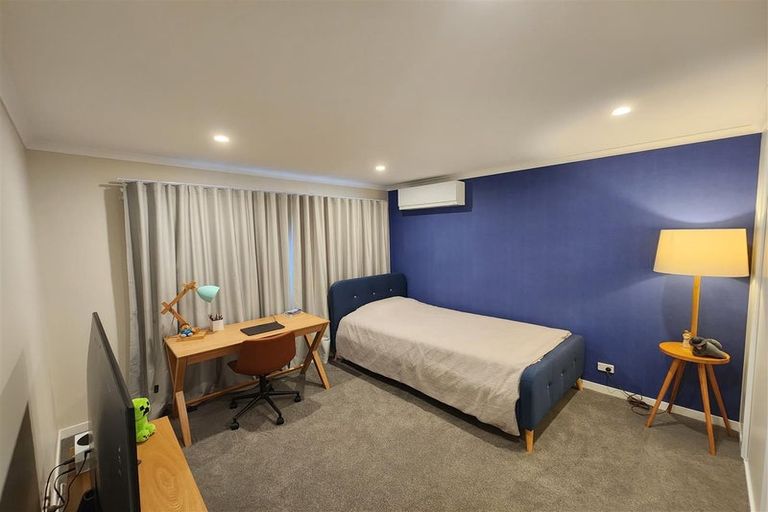 Photo of property in 278a Glenvar Road, Torbay, Auckland, 0630