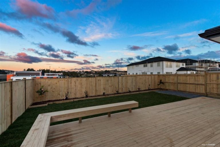 Photo of property in 11 Golden Avenue, Flat Bush, Auckland, 2019