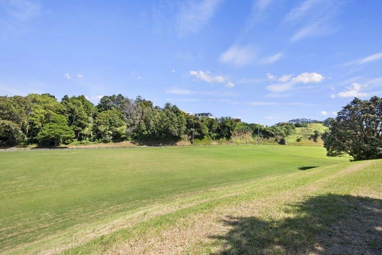 Photo of property in 92/1b South Road, Blagdon, New Plymouth, 4310