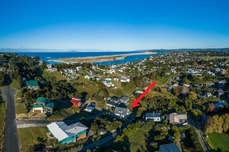 Photo of property in 56 Cullen Street, Mangawhai Heads, Mangawhai, 0505