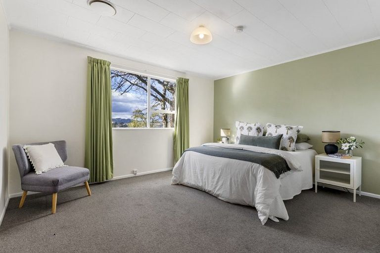 Photo of property in 193 Broderick Road, Johnsonville, Wellington, 6037