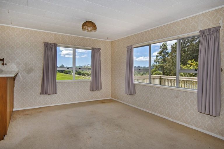 Photo of property in 62 View Road, Hikurangi, 0114