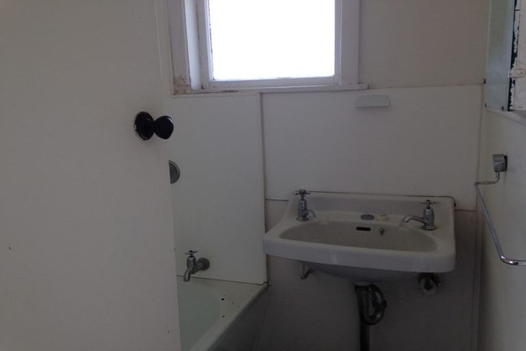 Photo of property in 15 Rota Street, Turangi, 3334