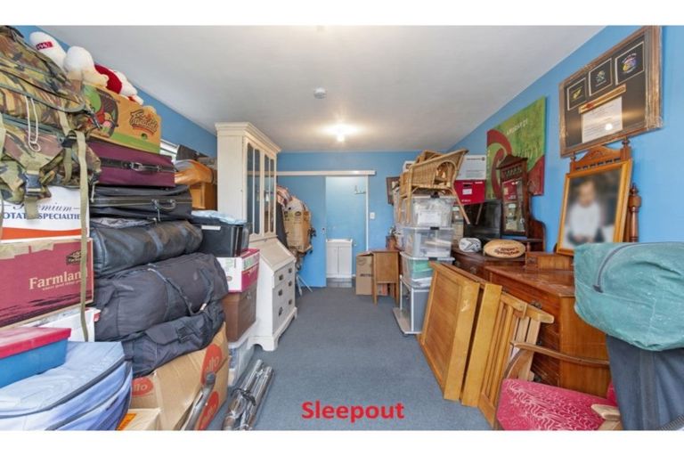 Photo of property in 43 Arcon Drive, Broomfield, Christchurch, 8042