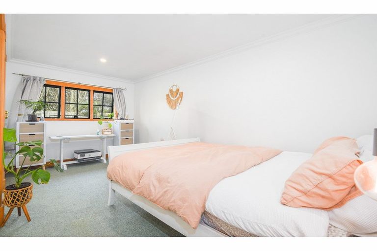 Photo of property in 48 Hamon Place, Pukehangi, Rotorua, 3015