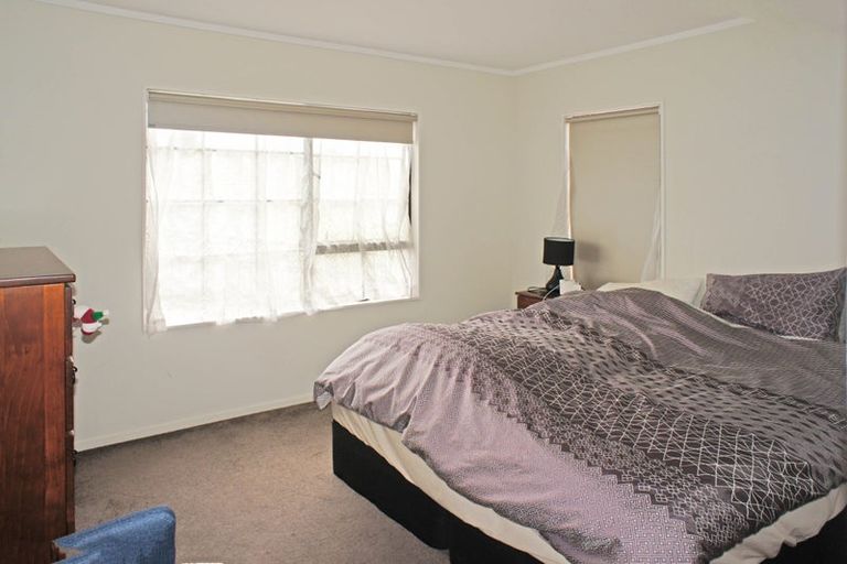Photo of property in 25 Jay Court, Botany Downs, Auckland, 2010