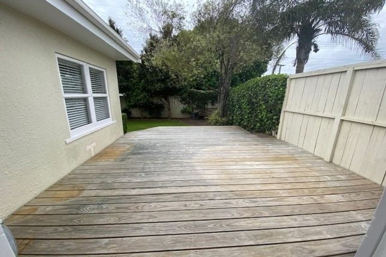 Photo of property in 14 Brinkley Road, Otumoetai, Tauranga, 3110