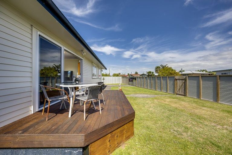 Photo of property in 7 Frickleton Street, Taradale, Napier, 4112