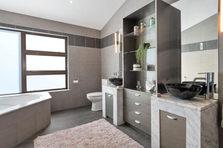 Photo of property in 23 Contour Avenue, Pyes Pa, Tauranga, 3112