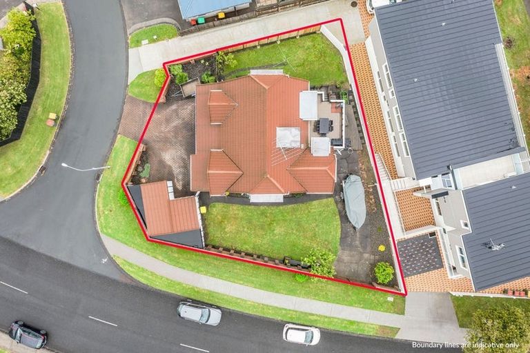 Photo of property in 1 Adonis Place, Half Moon Bay, Auckland, 2012