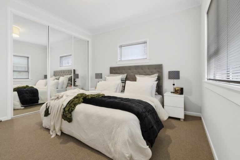 Photo of property in 1/10 Don Street, Papakura, 2110