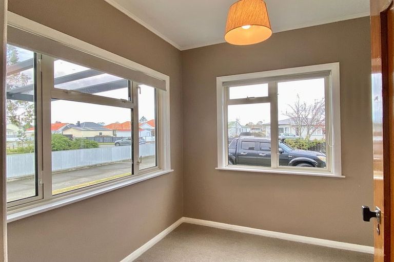 Photo of property in 45 Bedford Road, Marewa, Napier, 4110