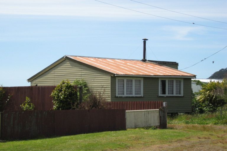 Photo of property in 25 Lewis Street, Mokihinui, Westport, 7891