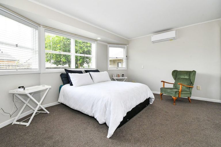 Photo of property in 11a Youngs Road, Papakura, 2110