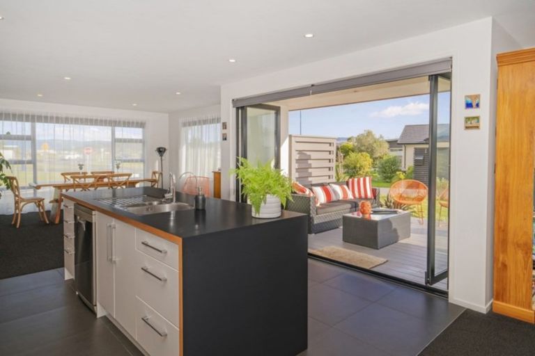 Photo of property in 3 Debenham Drive, Whitianga, 3510