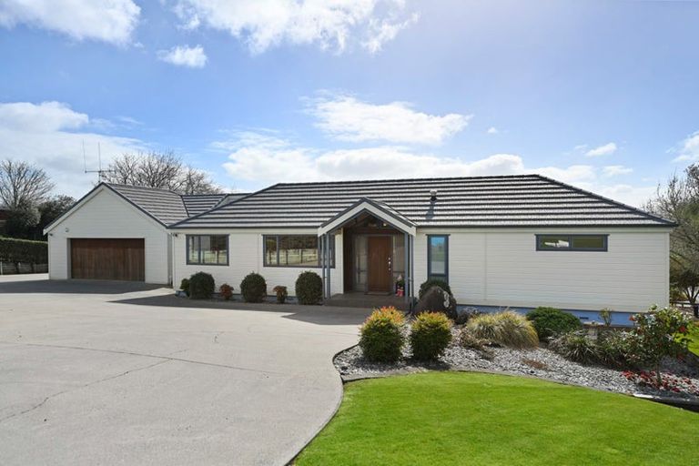 Photo of property in 30 Stonebridge Road, Temple View, Hamilton, 3289