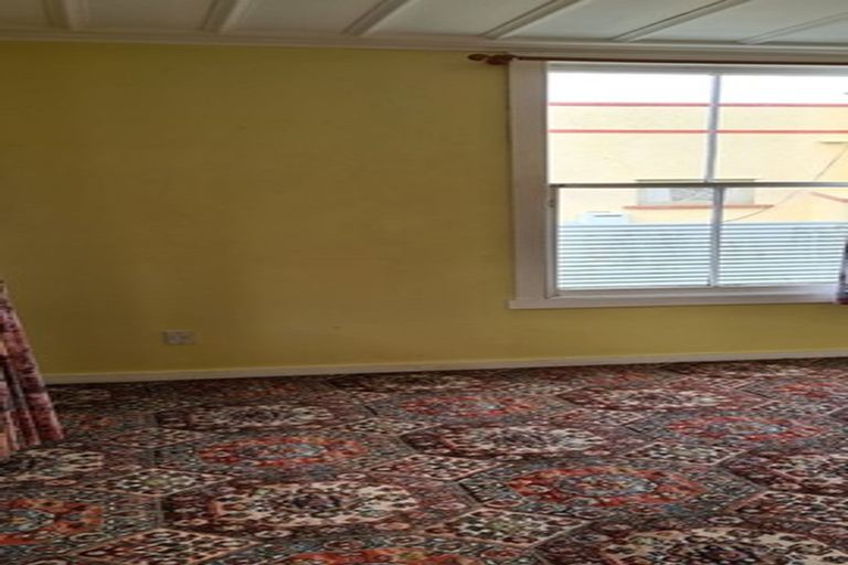 Photo of property in 44 Monckton Street, Feilding, 4702