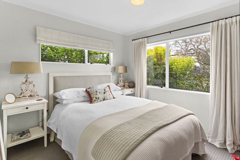 Photo of property in Wyett House, 12 Main Street, Greytown, 5712