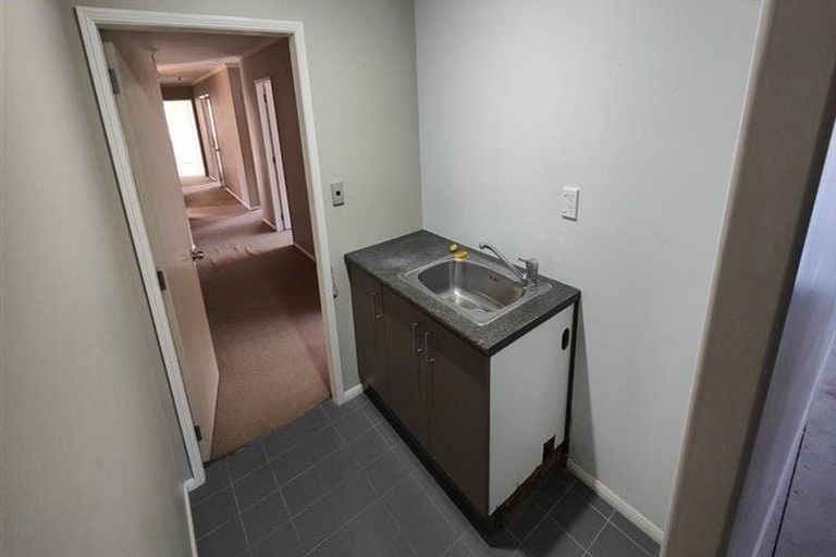 Photo of property in 10 Nielsen Gardens, Rototuna, Hamilton, 3210