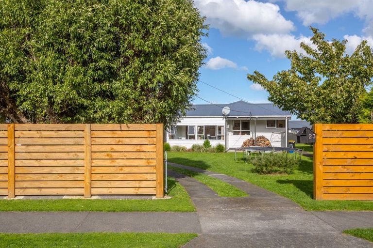 Photo of property in 23 Daniell Street, Featherston, 5710