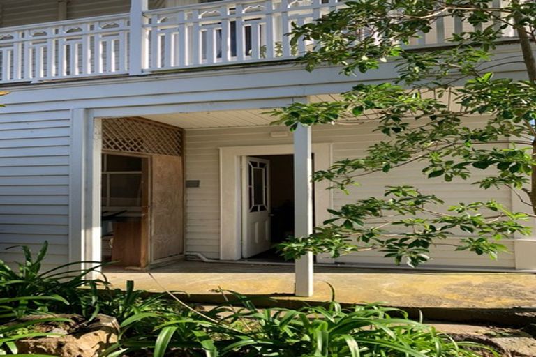 Photo of property in 1a Birkenhead Avenue, Birkenhead, Auckland, 0626