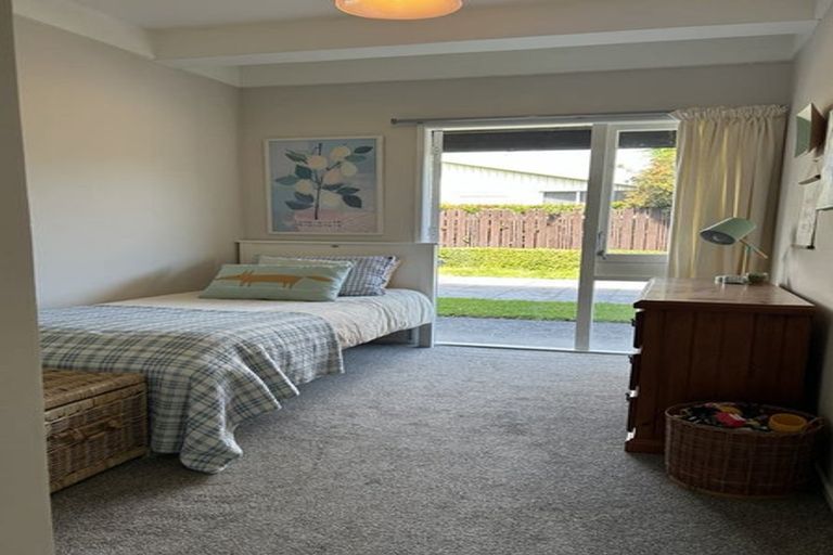 Photo of property in 15 Parkvale Road, Otumoetai, Tauranga, 3110