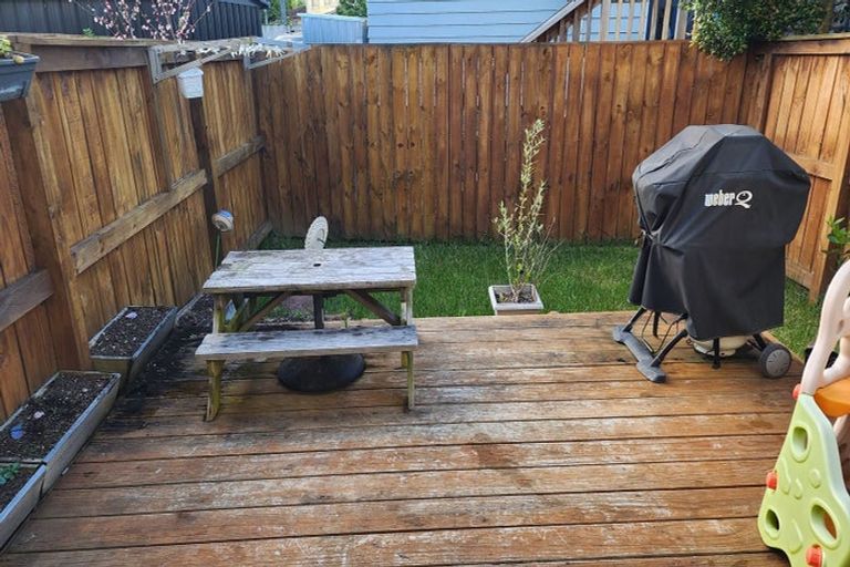 Photo of property in 83b Marlborough Avenue, Glenfield, Auckland, 0629