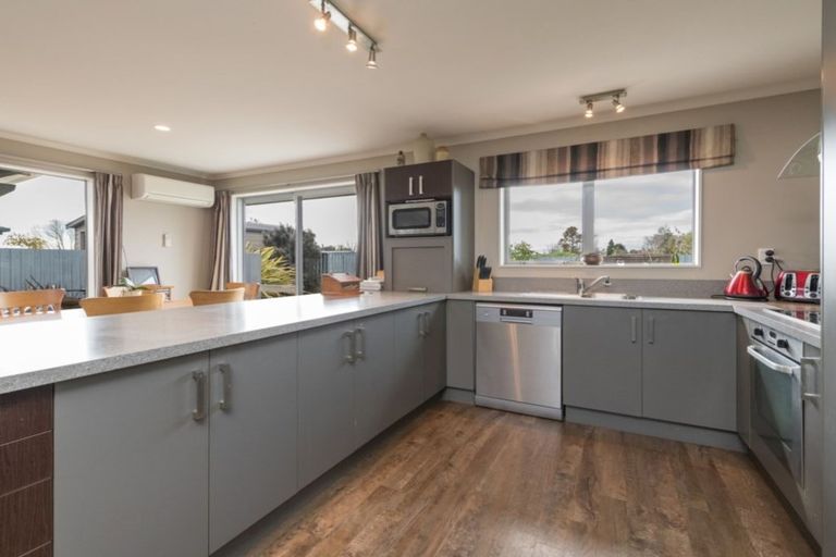 Photo of property in 22 Sanderlane Drive, Motueka, 7120