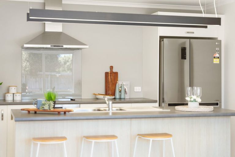 Photo of property in 29 Gallipoli Place, Paraparaumu, 5032